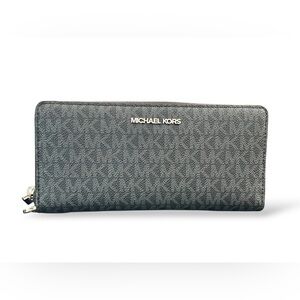 Michael Kors Jet Set Travel Large Continental Wallet